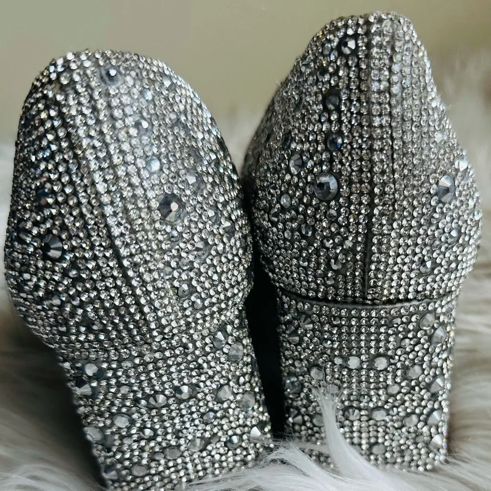 Betsy Johnson silver block heels. - Picture 8 of 11